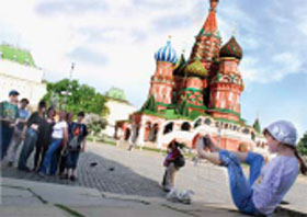 Zhenya photographing her friends in Red Square